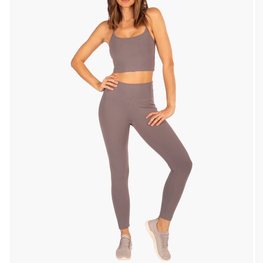KORAL Exceed High Rise Black Out Leggings -  Volcanic Glass XS